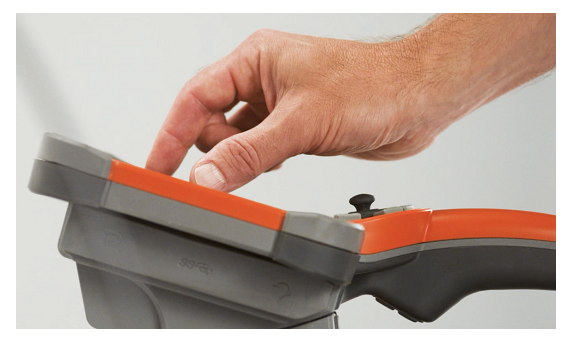 通過觸摸屏操控工業內窺鏡